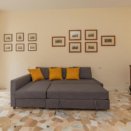 Ferienwohnung Joivy Modern 2Bed Flat With Balcony, 250M From M5 Foppa And M2 Sant'Agostino Mailand Exterior foto
