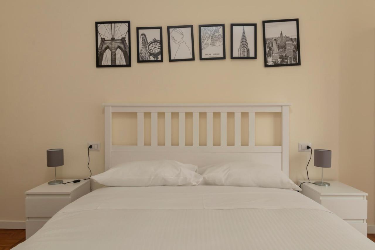 Ferienwohnung Joivy Modern 2Bed Flat With Balcony, 250M From M5 Foppa And M2 Sant'Agostino Mailand Exterior foto