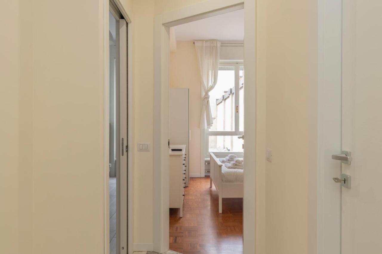 Ferienwohnung Joivy Modern 2Bed Flat With Balcony, 250M From M5 Foppa And M2 Sant'Agostino Mailand Exterior foto